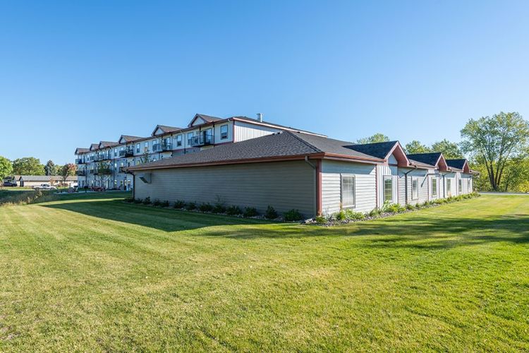 Central Lakes Apartments