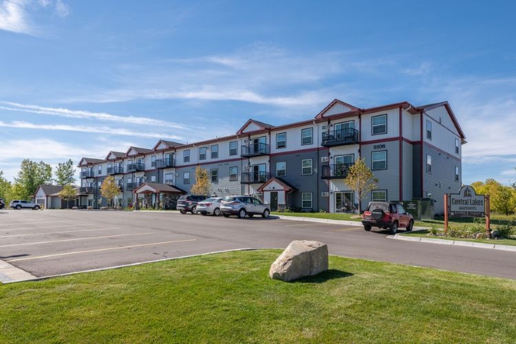 Central Lakes Apartments