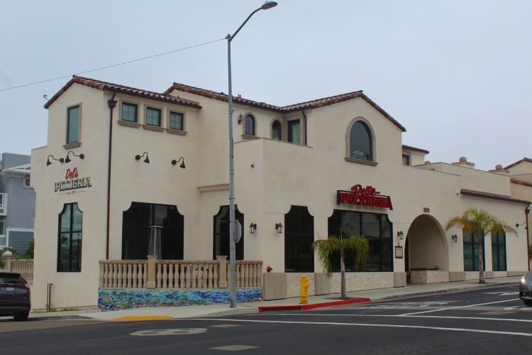 Del&rsquo;s Pizzeria