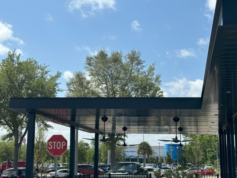 Starbucks- Wesley Chapel