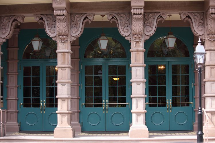 Renovation of Dock Street Theatre