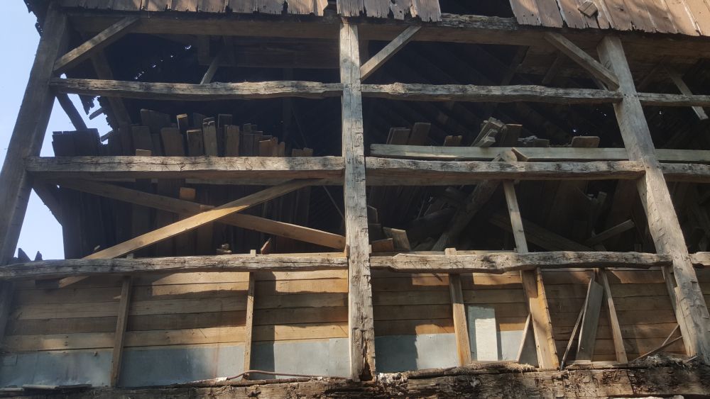 Recycling Brick & Wood