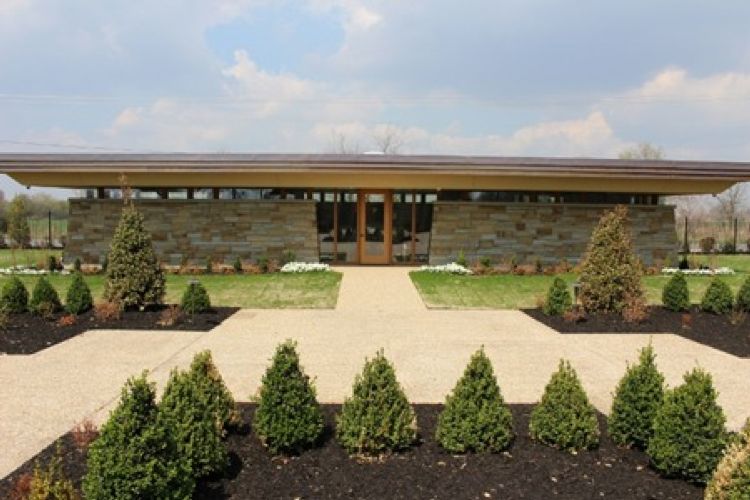 Pinnacle Memorial Gardens