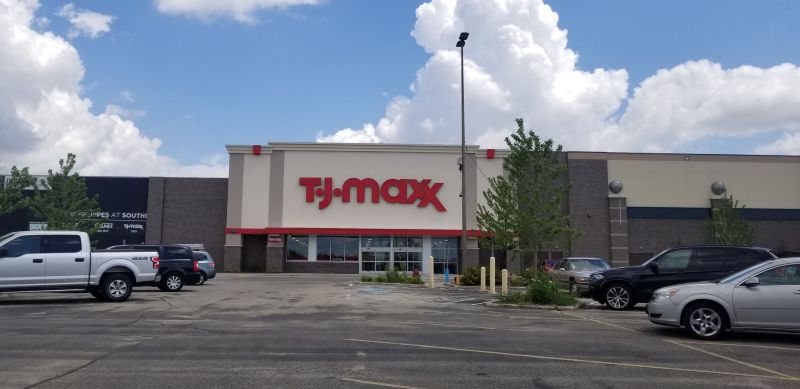 T.J. Maxx at Southridge to open in August - Milwaukee Business Journal