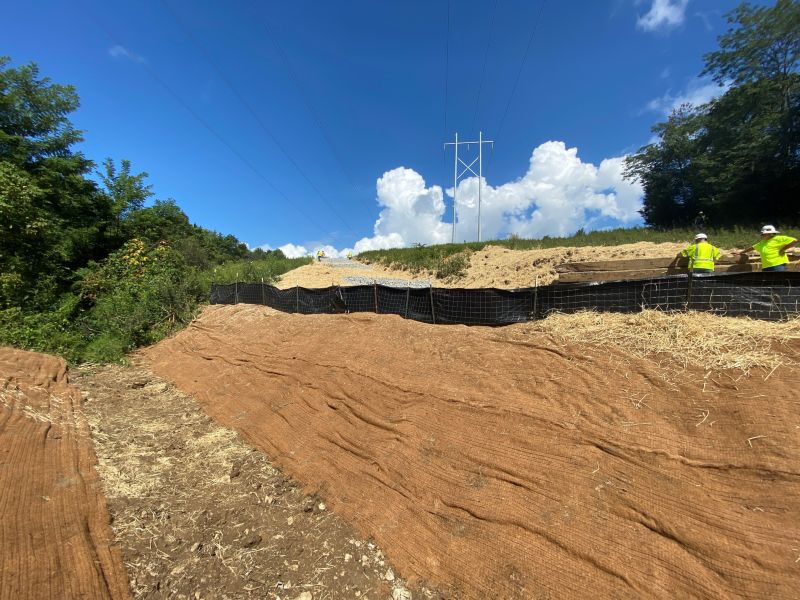 K L Excavating Llc