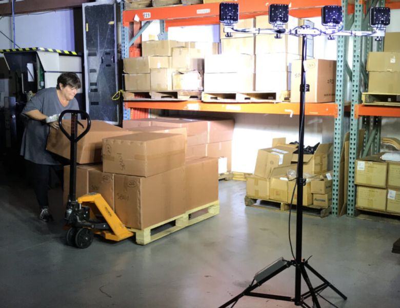 Facility Maintenance - SiteLites Quad Tripod Work Light