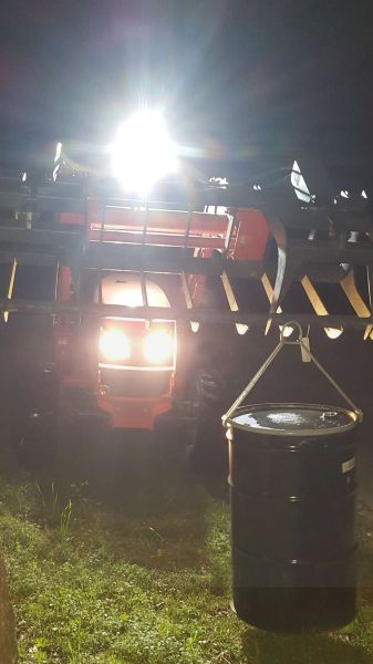 Stick to Metal Vehicles - SiteLites Magnetic Work Light