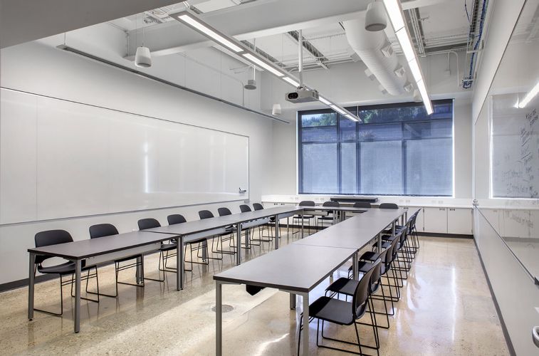 Texas State University, Mitte and Sabinal Buildings Renovations