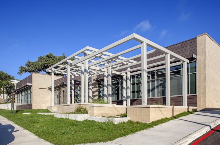 Texas State University, Mitte and Sabinal Buildings Renovations