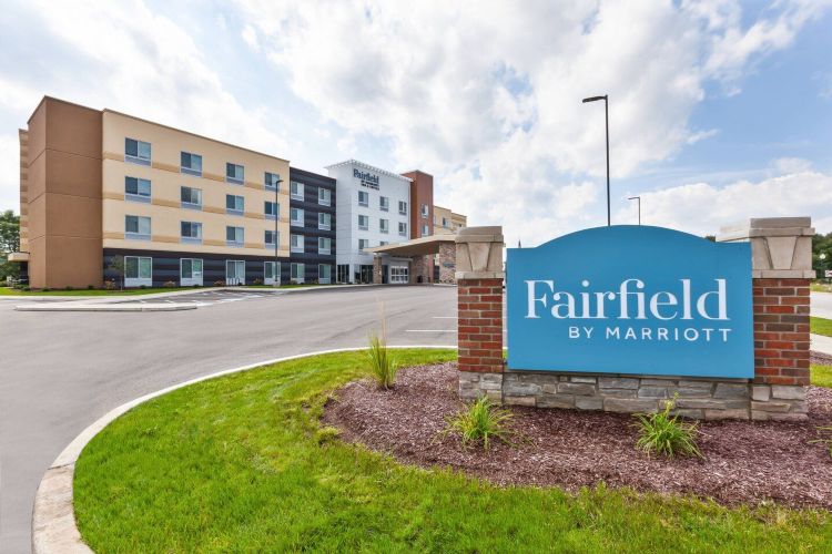 Fairfield Inn and Suites