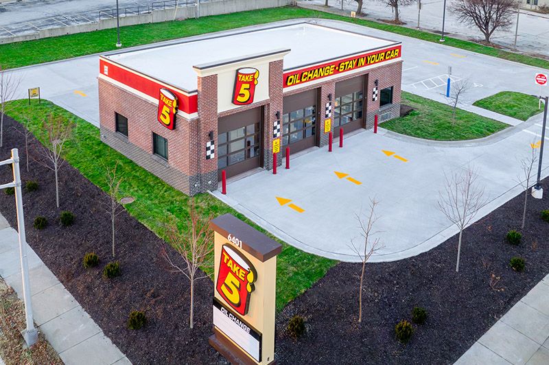 Oil Change - Milwaukee WI