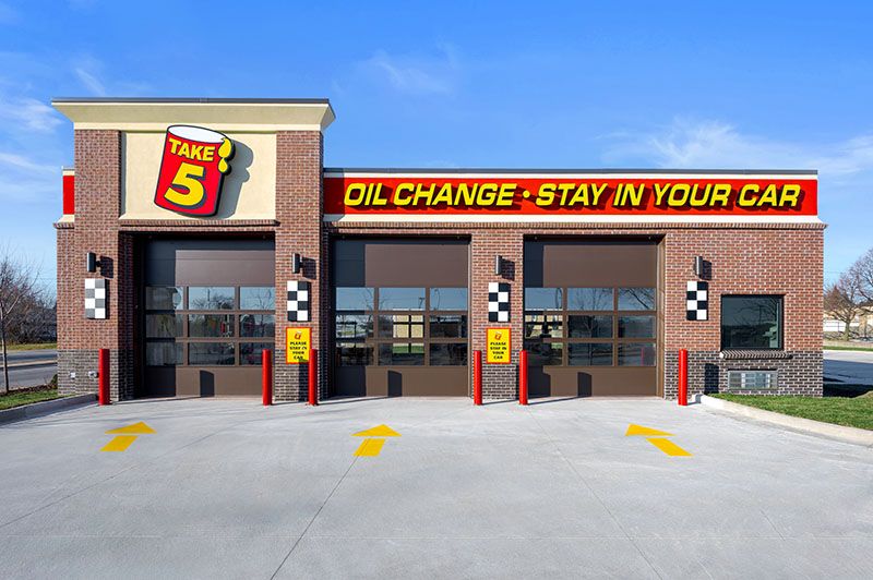 Oil Change - Milwaukee WI