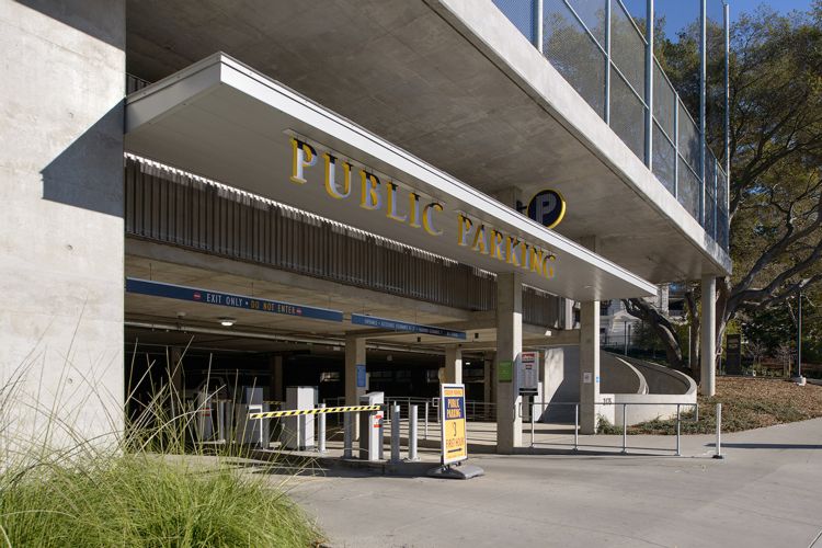 Maxwell Parking Garage & Family Field