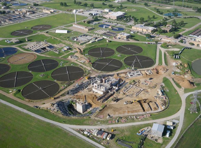 Central Wastewater Treatment Plant Influent Pump Station & Peak Flow