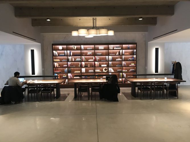 Camp David Caf&eacute; Bar and Lounge