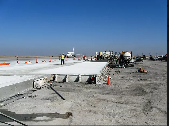 Concourse A East Apron Expansion by Interstate Highway Construction in