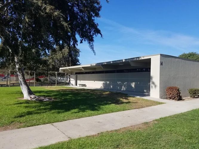 Alamitos Intermediate School 