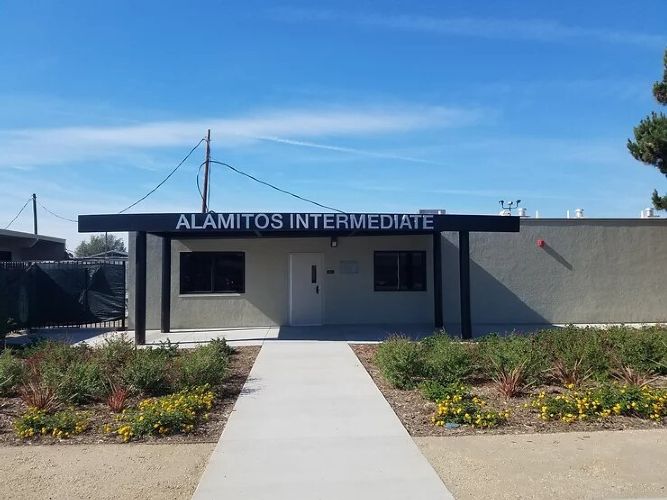 Alamitos Intermediate School 