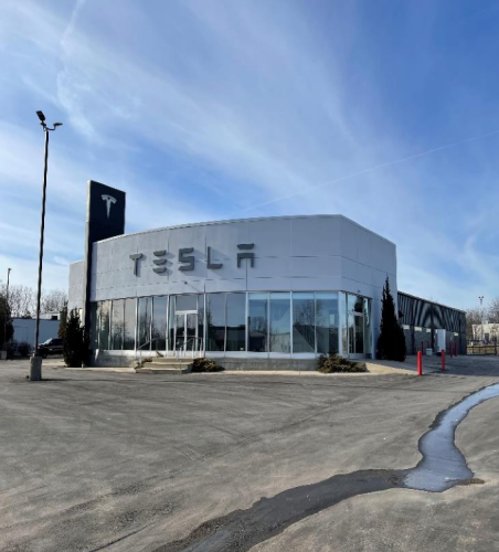 Tesla Dealerships 
