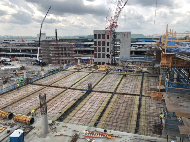 BNA Terminal Garage C and Administration Building by Metro Nashville