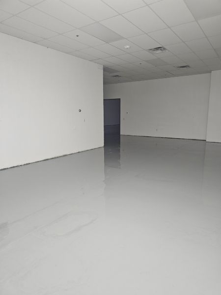Pawn Shop 59th and Camelback(6,500 SF)