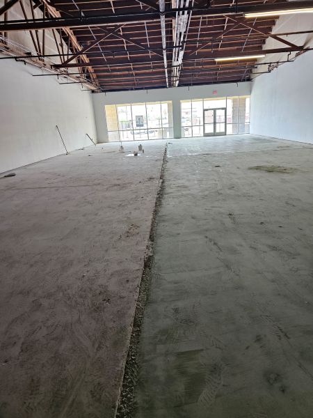 Pawn Shop 59th and Camelback(6,500 SF)