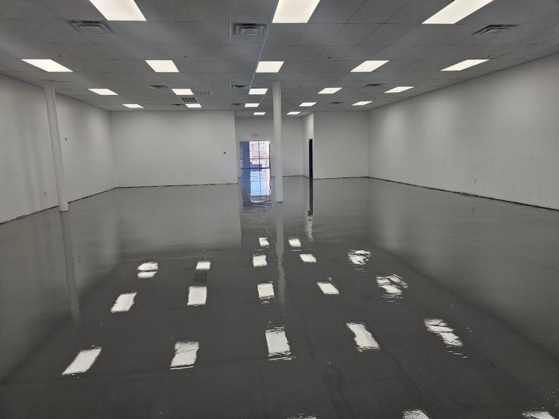 Pawn Shop 59th and Camelback(6,500 SF)