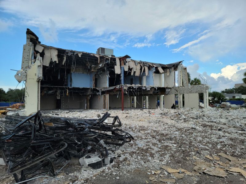 2 Commercial 2 Story