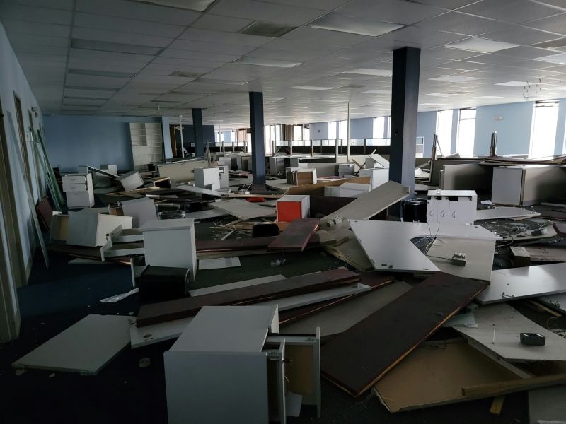 2 Commercial 2 Story