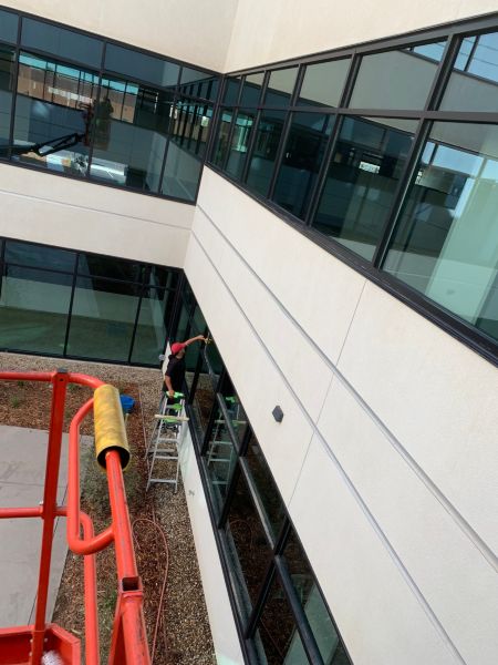 Kern FHC Pressure Washing, Window Cleaning