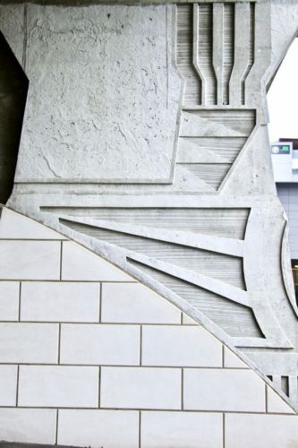 Demonbreun St. Bridge Columns