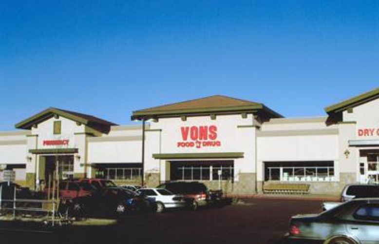 Vons Store