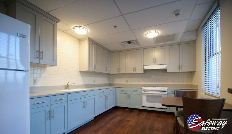 University of Redlands - Grossmont Hall