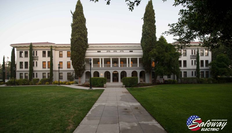 University of Redlands - Grossmont Hall