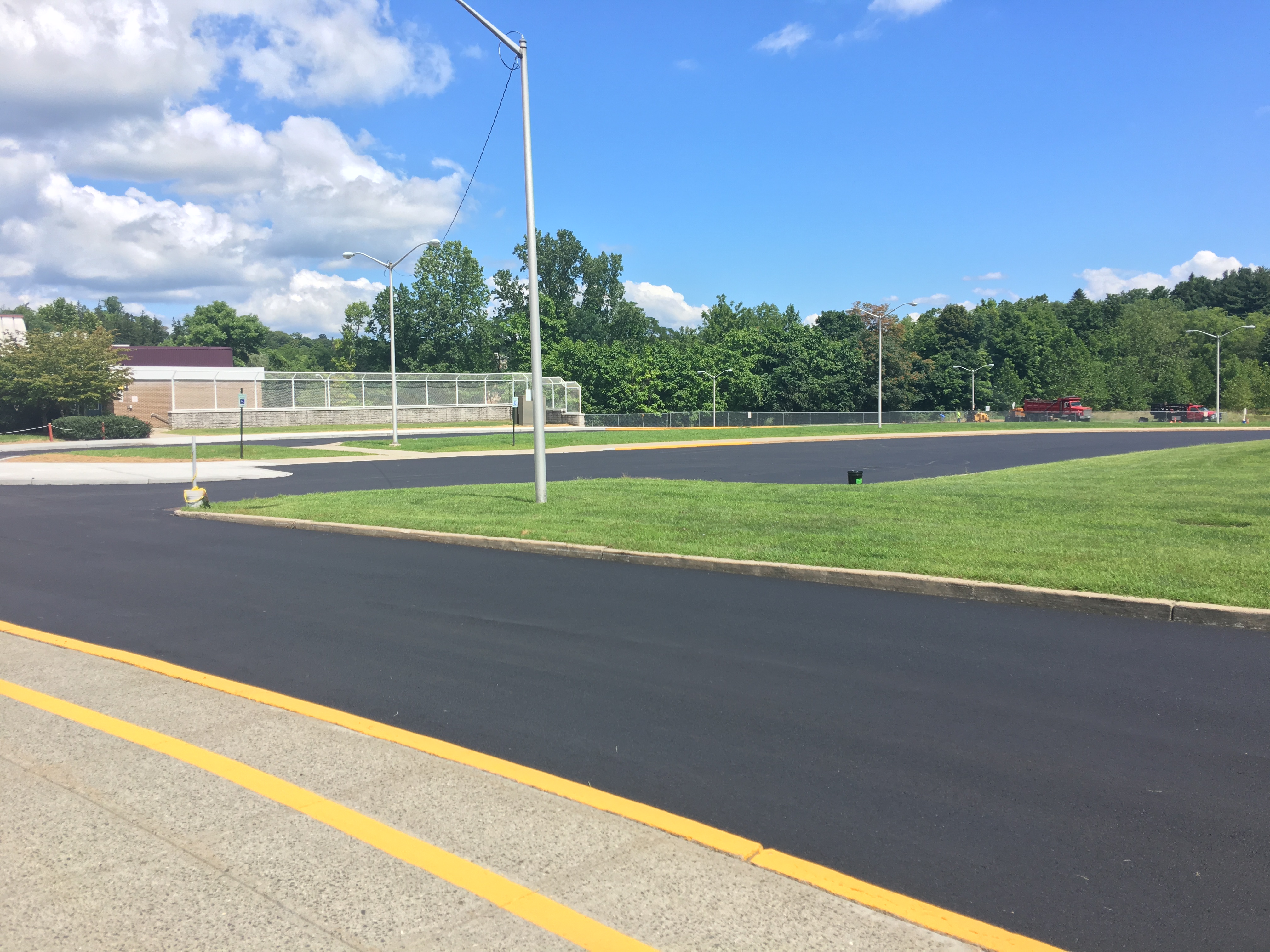 Willow Grove Elementary School Parking Lot, Curbs & Sidewalks Replacement_2016