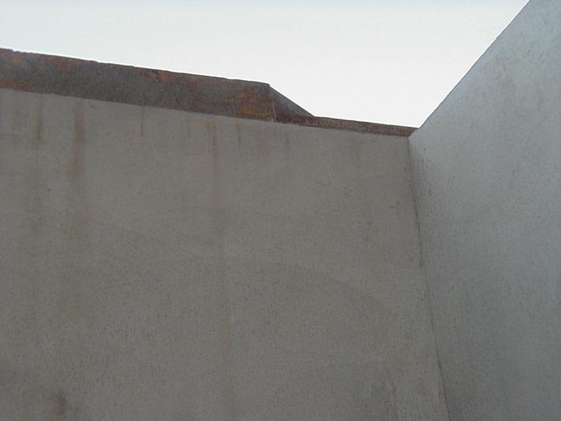 Vault: Pour