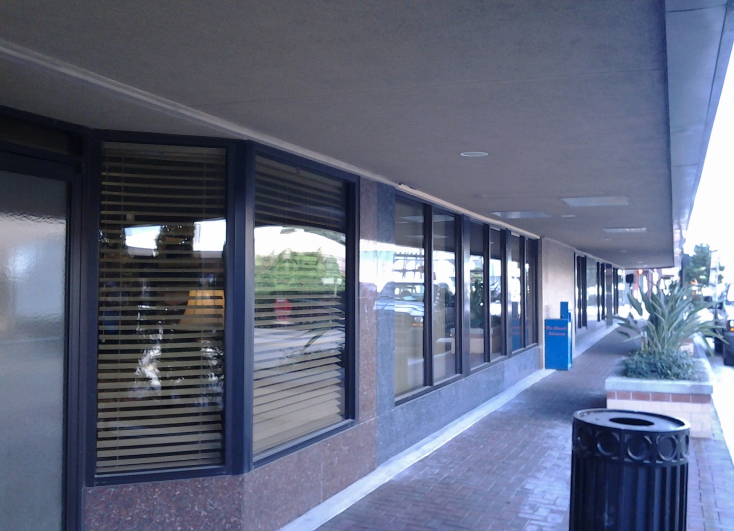 A1 Safari Glass Inc. Video & Image Gallery ProView