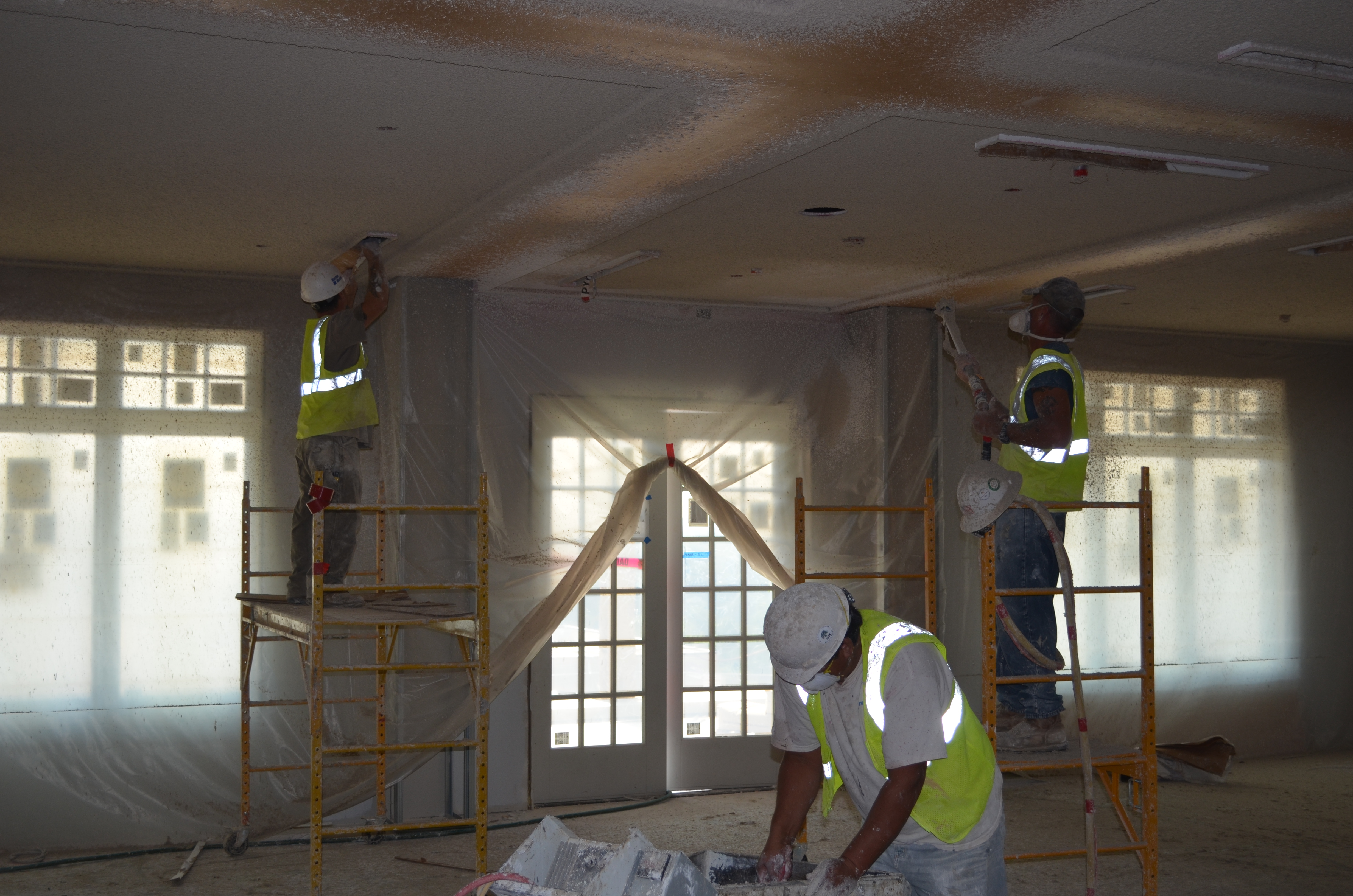 Gibson Island Boathouse (BASWAphon acoustical plaster) by Bradleigh ...