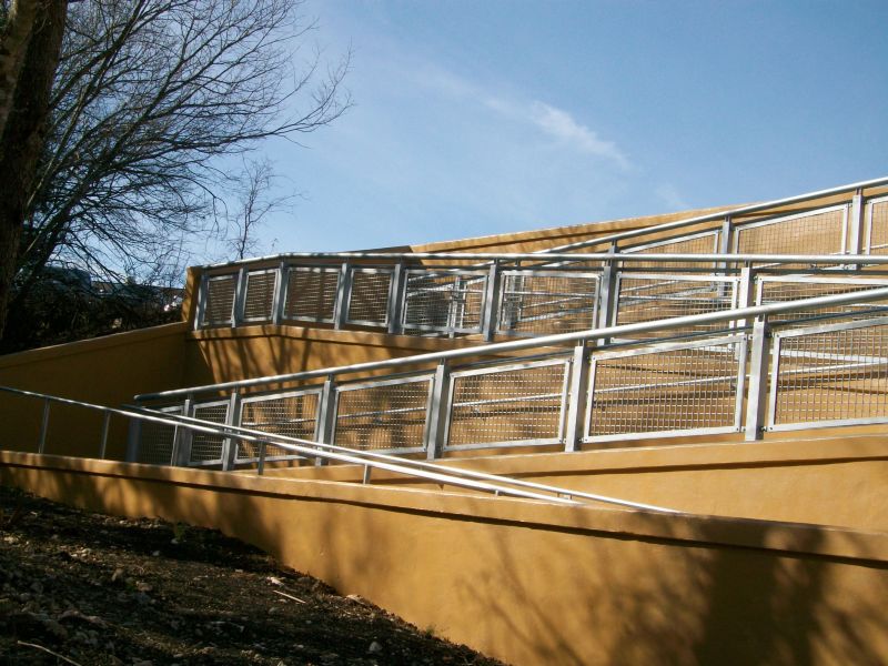 Staircases & Railings