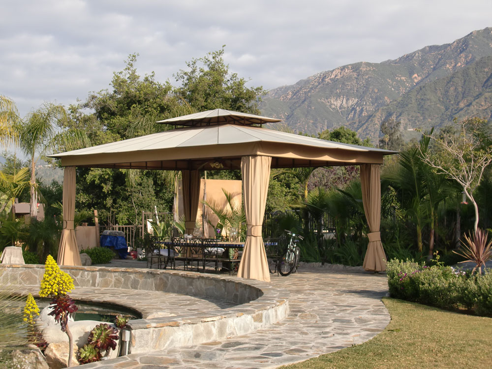 Gazebos/Cabanas