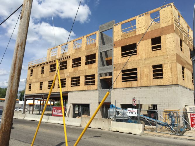 A Alpine and Leonard Mixed Use