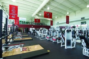 Tampa Bay Buccaneers: Indoor Practice Facility – Wagner Murray Architects