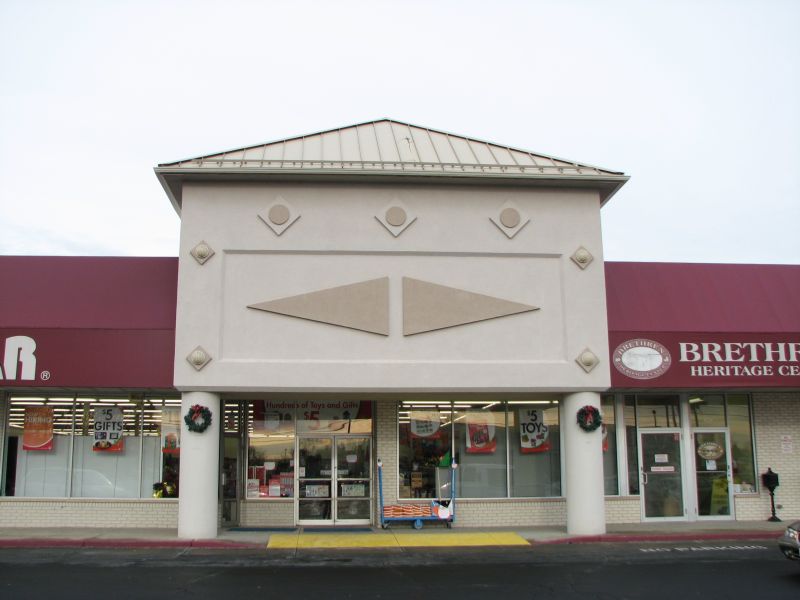 Brookside Plaza - Brookville, Ohio