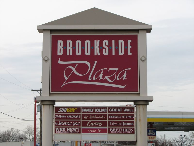 Brookside Plaza - Brookville, Ohio