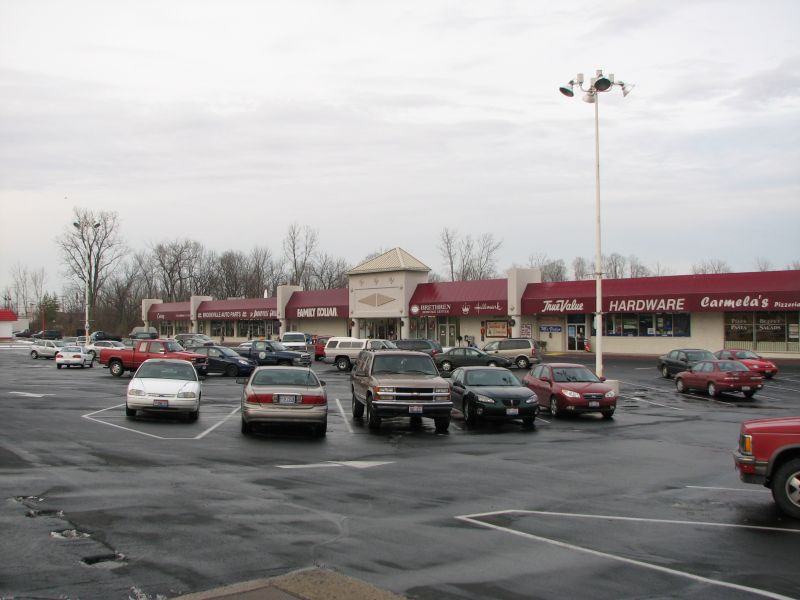 Brookside Plaza - Brookville, Ohio