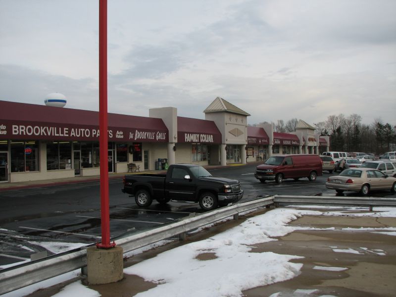 Brookside Plaza - Brookville, Ohio