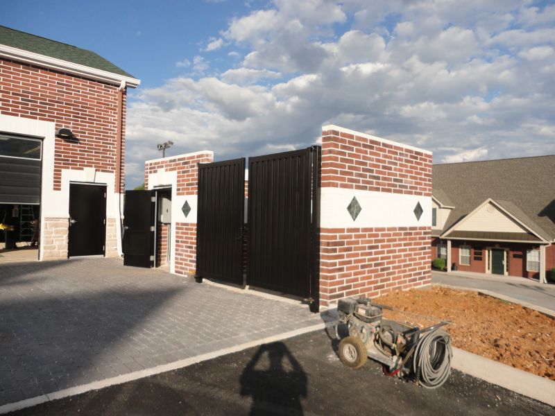 Christian Brothers Auto - Knoxville, Tennessee