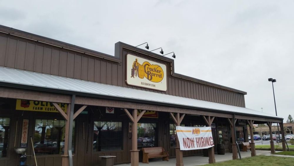 Cracker Barrel - Jantzen Beach, Oregon