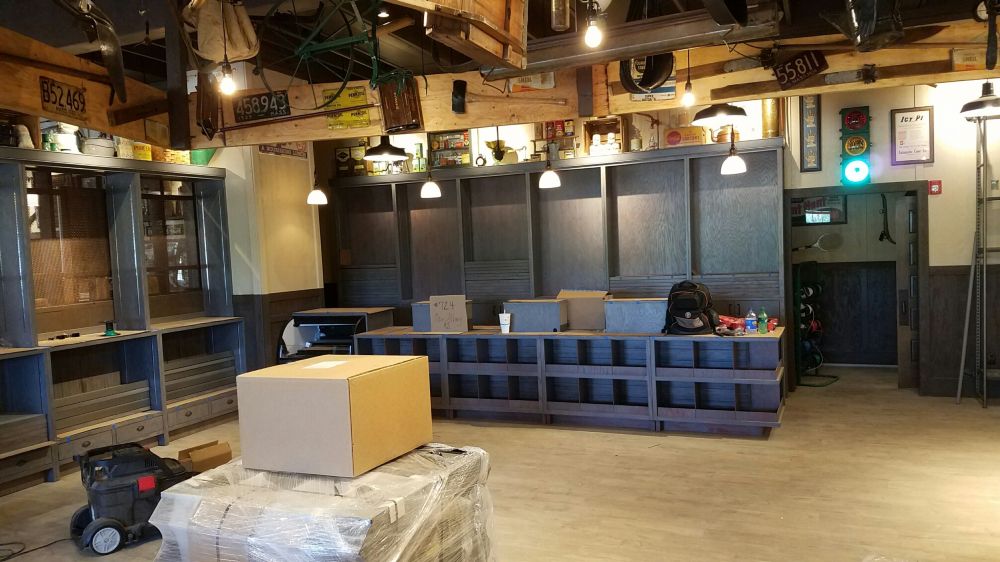 Cracker Barrel - New Albany, Mississippi