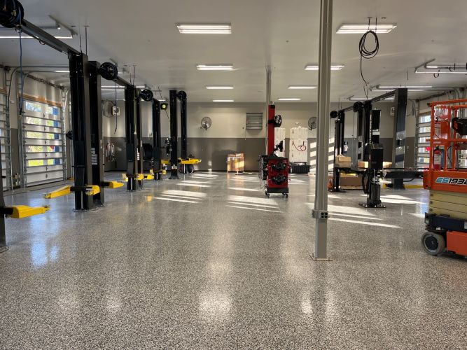 Christian Brothers Auto - Oveido, Florida